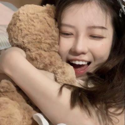 正在缩小的男人