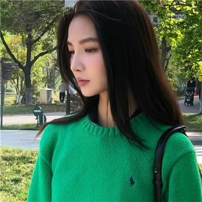 与王生活的男人